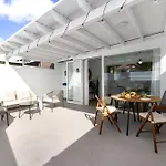 Ferlen House Ocean Breeze Retreat In *